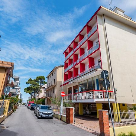 Hotel Serafini Rimini Ngoại thất bức ảnh