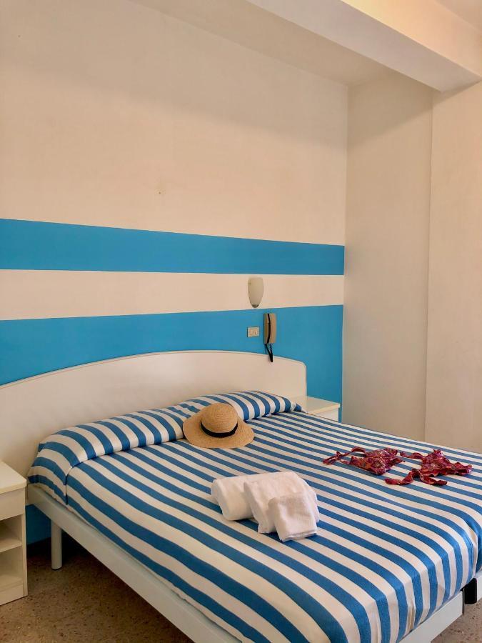 Hotel Serafini Rimini Ngoại thất bức ảnh