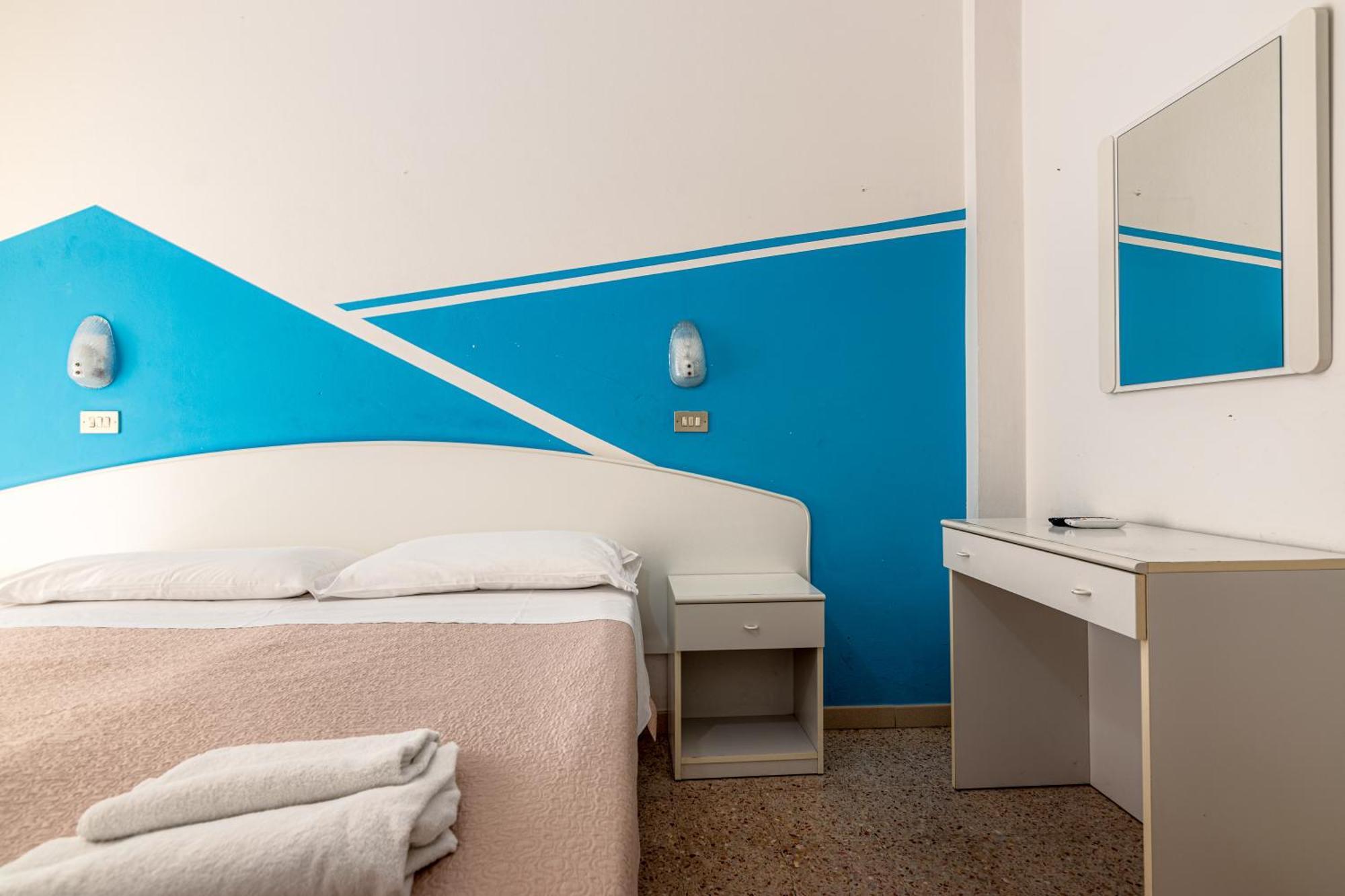 Hotel Serafini Rimini Ngoại thất bức ảnh
