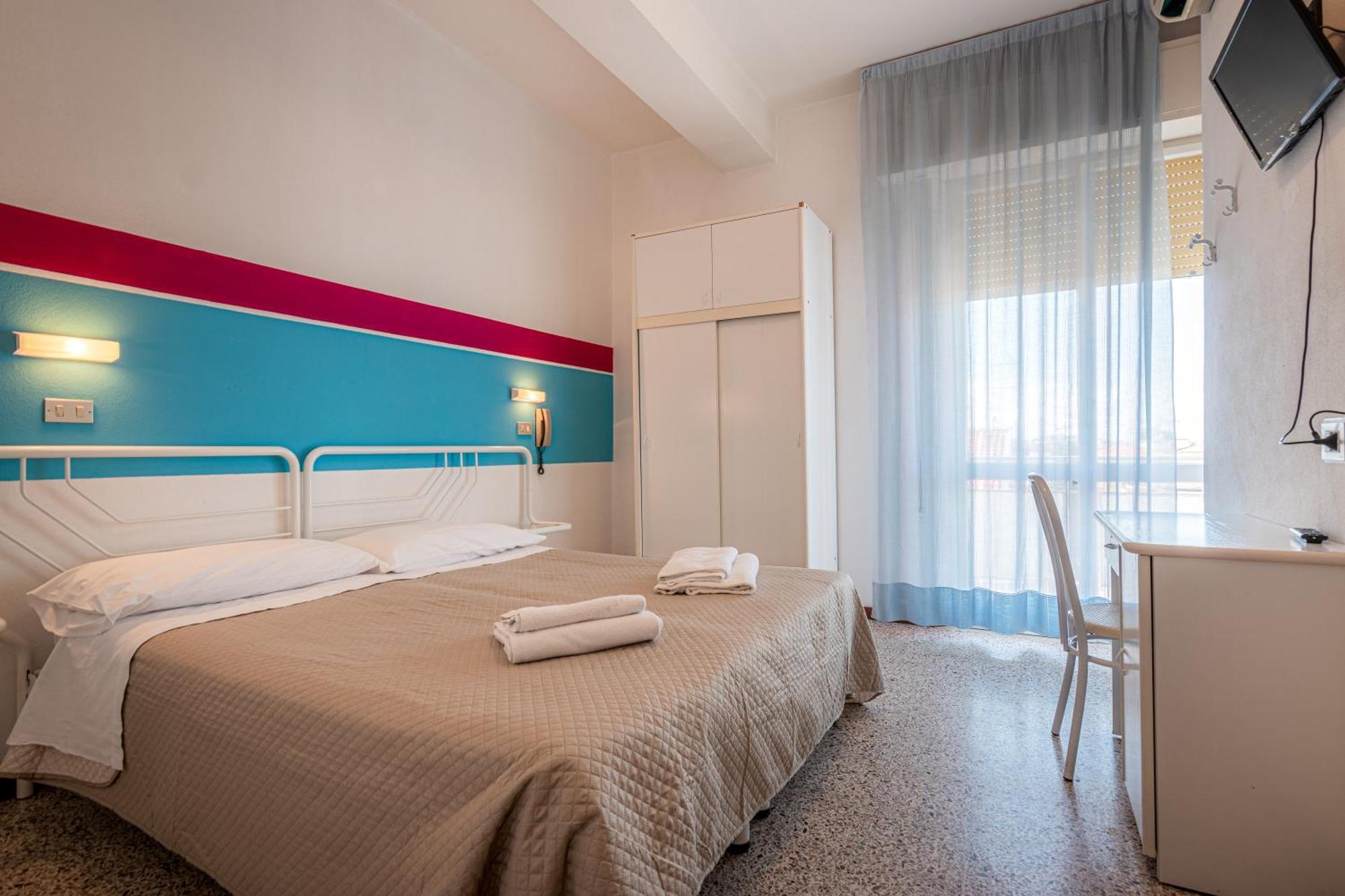 Hotel Serafini Rimini Ngoại thất bức ảnh